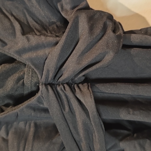 Mynah - Stylish Black One Piece Swimsuit with Tie​​ - Picture 6 of 12